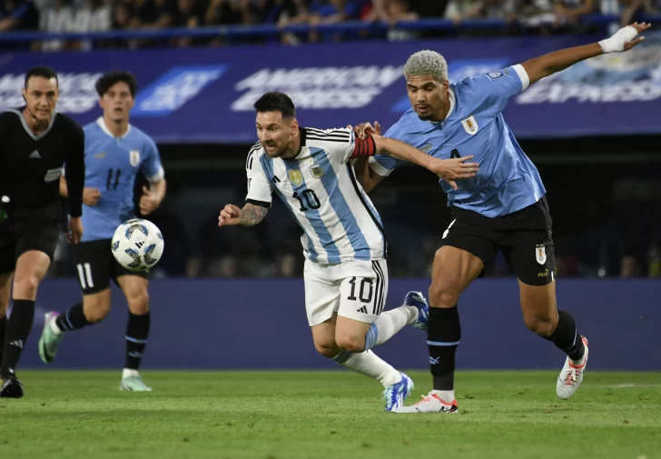 La Selección se rearma tras la derrota con Uruguay y piensa en el duelo con Brasil