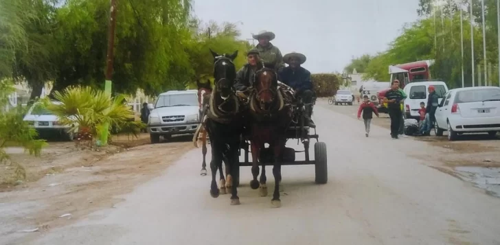 Le pidieron una “gauchada” a un camionero y ahora lo buscan para recuperar un generador