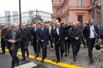 Fin de gobierno: Alberto Fernández le aceptó la renuncia a todos sus ministros