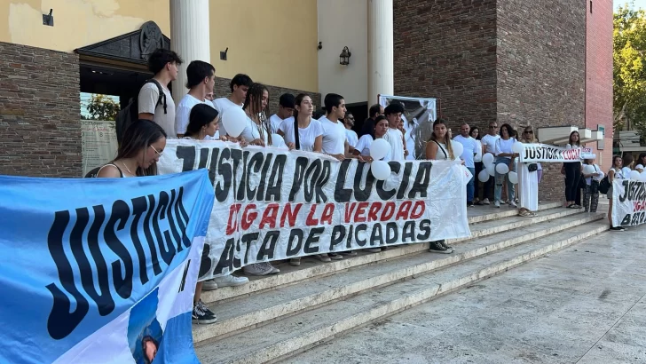 “Aprendan del dolor ajeno y abracen más”: la desgarradora reflexión de la madre de Lucía