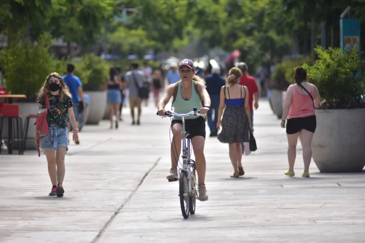 No se va más: continúa la ola de calor y la máxima llegará a los 41 grados este viernes