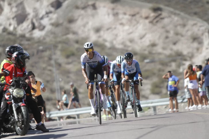 Navarrete ganó en un carrerón