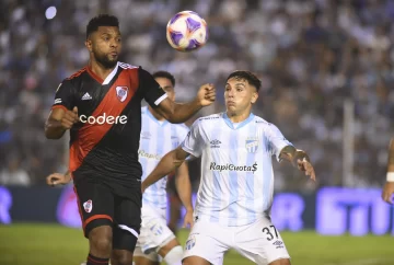 River salvó la ropa en el final