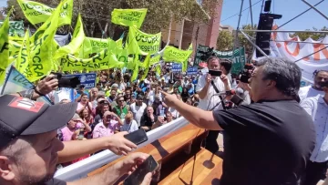 Bajo la consigna “La Patria no se vende”, la CGT  y organizaciones sociales tuvieron su acto en San Juan