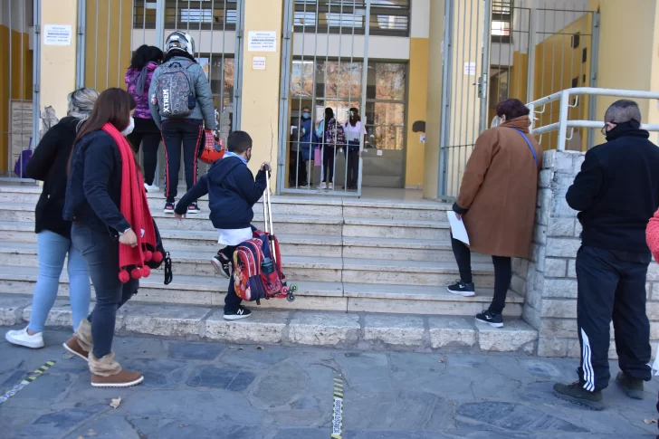 UDAP confirmó que va a paro: los tres gremios docentes se adhieren a la medida nacional de este 9 de mayo