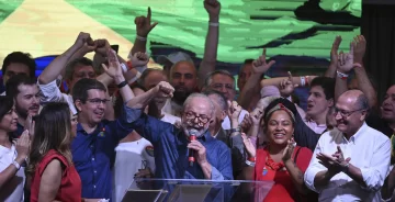 Con susto, Lula ganó el balotaje y la izquierda recupera el poder en Brasil