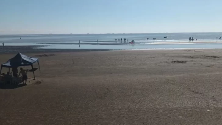 Un hombre murió ahogado frente a su familia en la playa
