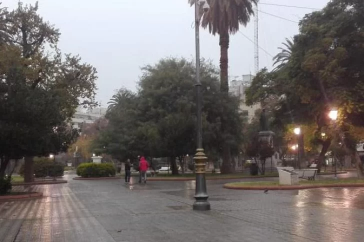 Feriado gris,  fresco y con posibles lloviznas