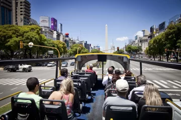 Más 1.200.000 turistas extranjeros visitaron la Argentina en enero y la primera quincena de febrero