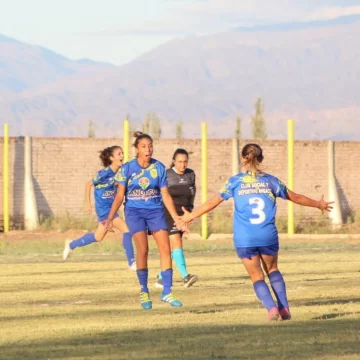 Angaco y Juventud son finalistas