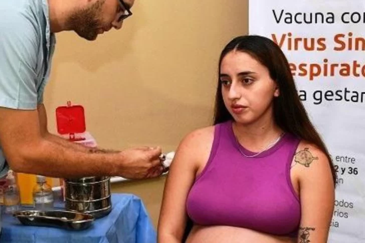 Ya vacunaron a 200 embarazadas por la bronquiolitis en bebés