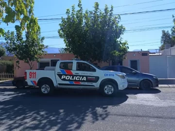 Secuestraron más de un centenar de envoltorios de cocaína en Villa Aberastain