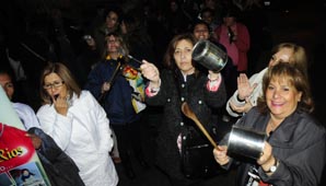 Cada vez más sanjuaninos en la marcha de los jueves