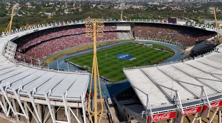Cómo está el campo de juego del estadio Mario Alberto Kempes para la semifinal entre Boca y Estudiantes