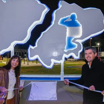 Capital: recuperaron una plaza con un emotivo homenaje a los Héroes de Malvinas
