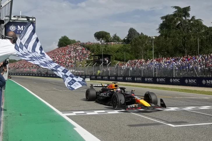 F1: Verstappen, con lo justo frente a Norris