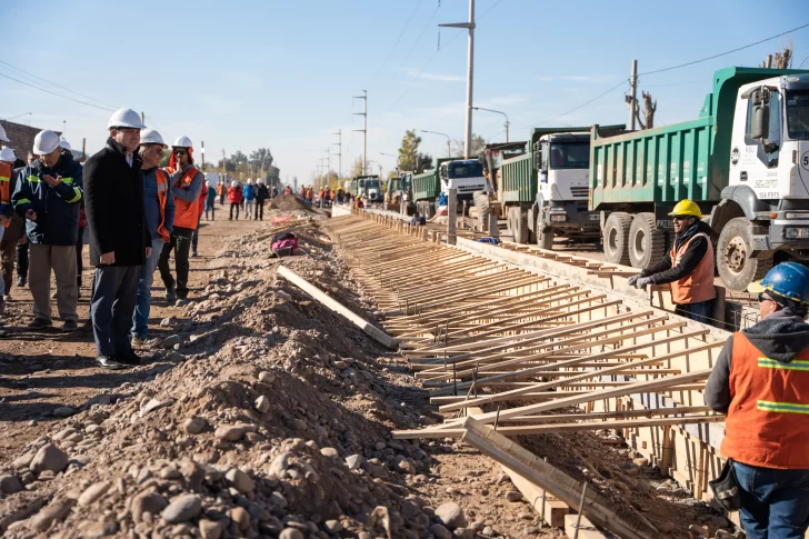 Calculan que a fin de este año estará listo el pavimento de la Calle 5