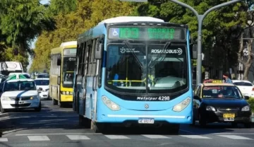 Gobernadores cruzaron a Javier Milei por la quita del subsidio del transporte para el interior