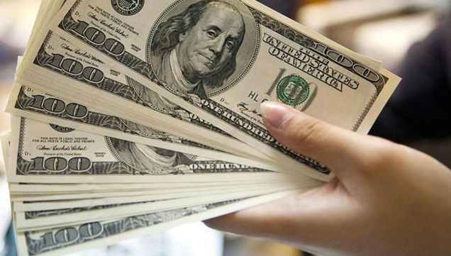 El dólar blue comenzó la semana en alza: en San Juan se cotizó en $1.230