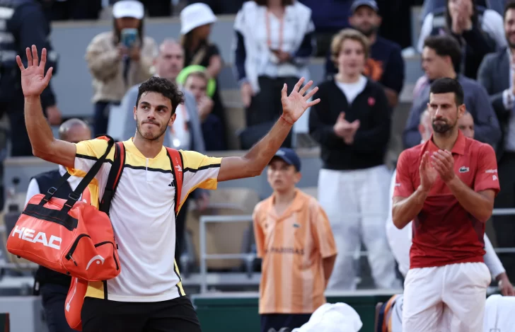 El argentino Francisco Cerúndolo cayó ante Novak Djokovic y fue eliminado en Roland Garros