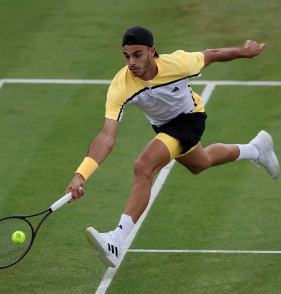 Con diez argentinos hoy larga Wimbledon