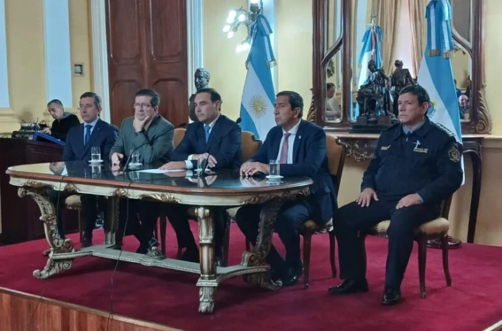 Habló por primera vez el gobernador de Corrientes sobre la desaparición de Loan: “Tenemos que hablar de una posible causa de trata”