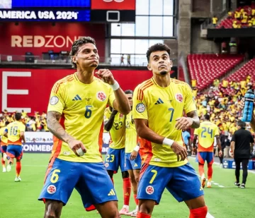 Colombia se floreó ante Costa Rica y se metió en cuartos de final