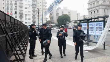 Fuerte operativo de seguridad alrededor del Congreso