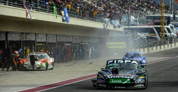 El TC, a 35 vueltas y con doble ingreso a los boxes