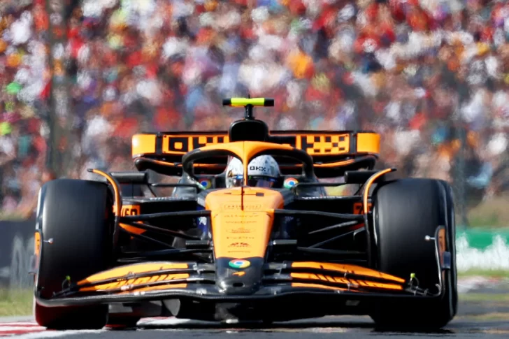 McLaren manda en pista belga