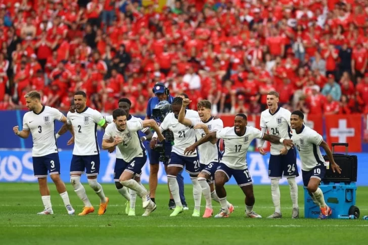 Inglaterra llevó a los penales un duro partido, eliminó a Suiza y avanzó a semifinales