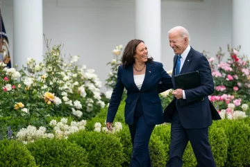 Kamala Harris elogió a Joe Biden: “Sus logros no tienen comparación en la historia moderna”