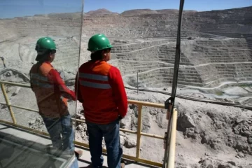 Chile: Trabajadores de mina de cobre Escondida abre camino a la huelga