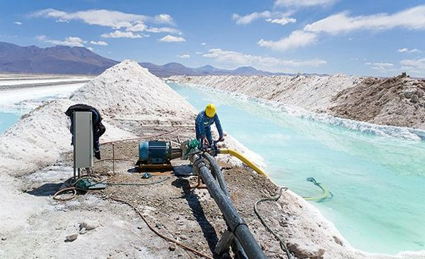 Sectores globales vinculados al litio, atentos a prueba tecnológica en salares de Argentina