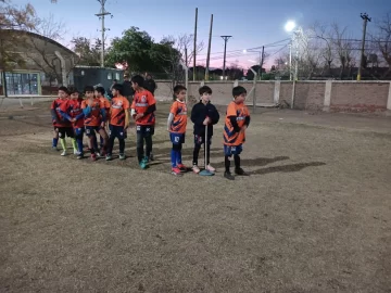 San Lorenzo desembarca en San Juan para formar futbolistas: los chicos utilizarán la ropa del club y tendrán beneficios