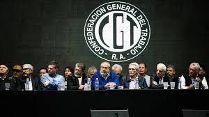 Gobierno convocó a la CGT por el Consejo de Mayo