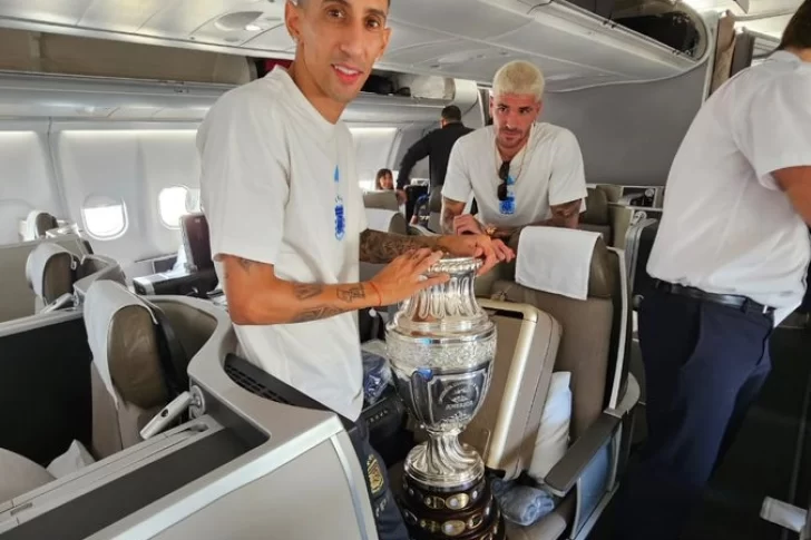 La Selección regresa a la Argentina: qué jugadores volverán y a qué hora arribarán a Ezeiza