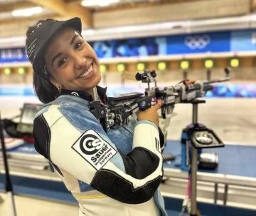 Fernanda Russo y Julián Gutiérrez, 19 en tiro por equipos y se entregó la primera medalla de los Juegos Olímpicos