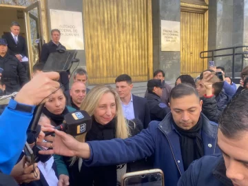 Karina Milei en San Juan: visita a la Secretaría Electoral y todo encaminado para que el sector de Peluc se quede con el sello de LLA