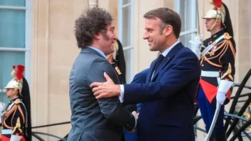 Javier Milei se reunió con Emmanuel Macron previo a la inauguración de los JJOO