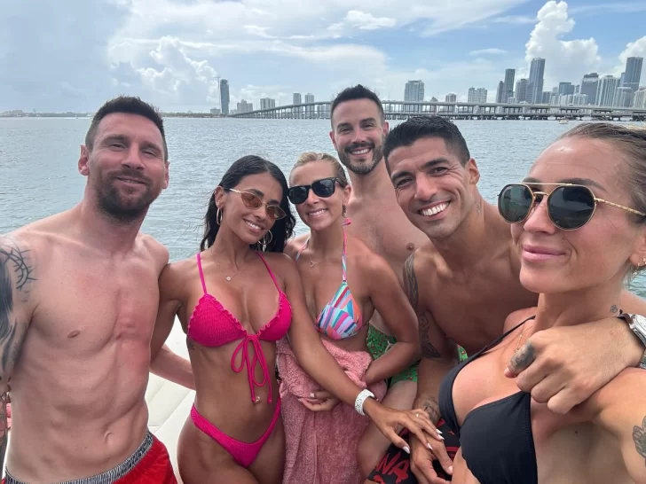 Las vacaciones de Lionel Messi: la bota ortopédica no impide el disfrute, mirá las primeras fotos de su descanso