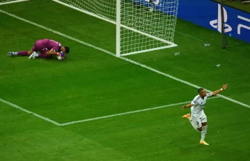 Supercopa de Europa: Mbappé debutó con un gol