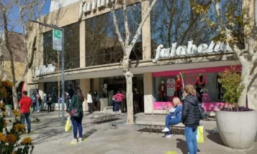 Aseguran que vuelve Falabella y que podría llegar otra franquicia internacional