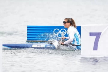 Brenda Rojas y Agustín Vernice clasificaron a semifinales del canotaje