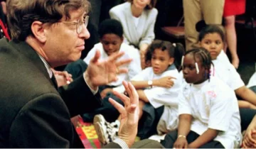 Bill Gates: la educación salvará a los jóvenes