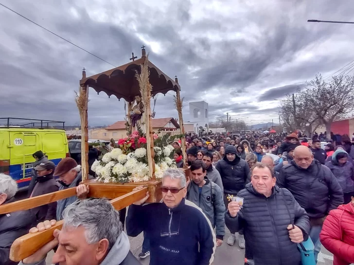 Este año, los fieles llegaron una hora antes para rezarle a San Cayetano