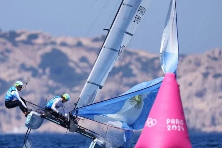 Tras la suspensión por falta de viento, la dupla argentina Majdalani-Bosco irán este jueves por una medalla