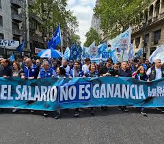 La cautelar de Camioneros para no pagar Ganancias