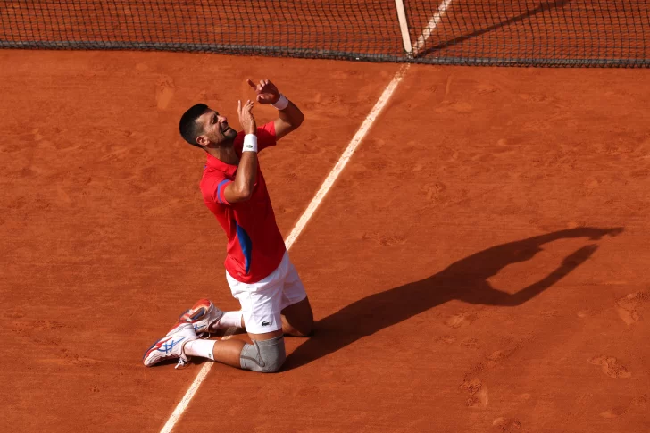 Novak Djokovic venció a Carlos Alcaraz y se consagró en los Juegos Olímpicos