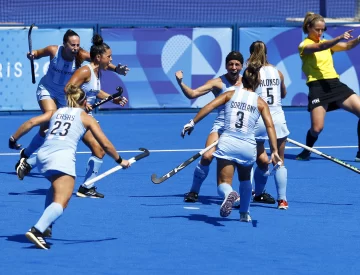 Las Leonas se aferran a su sueño